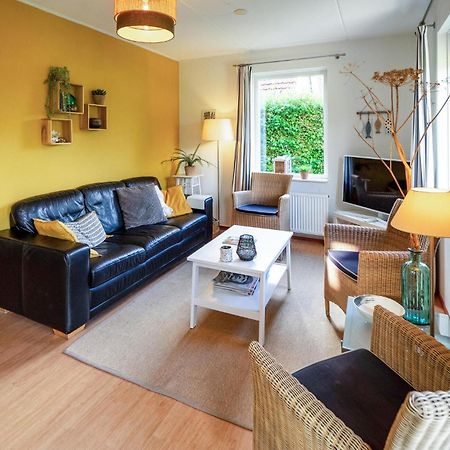3 Bedroom Lovely Home In Zonnemaire Luaran gambar