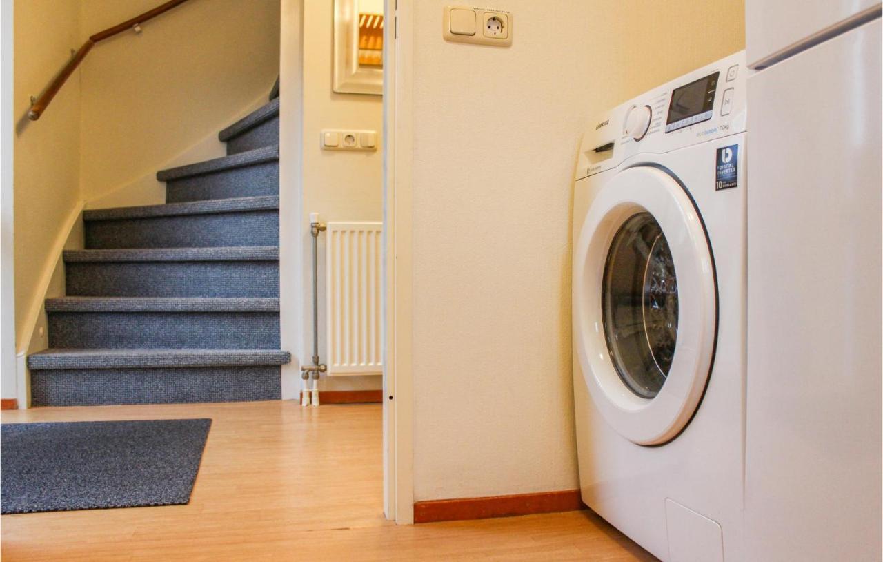 3 Bedroom Lovely Home In Zonnemaire Luaran gambar