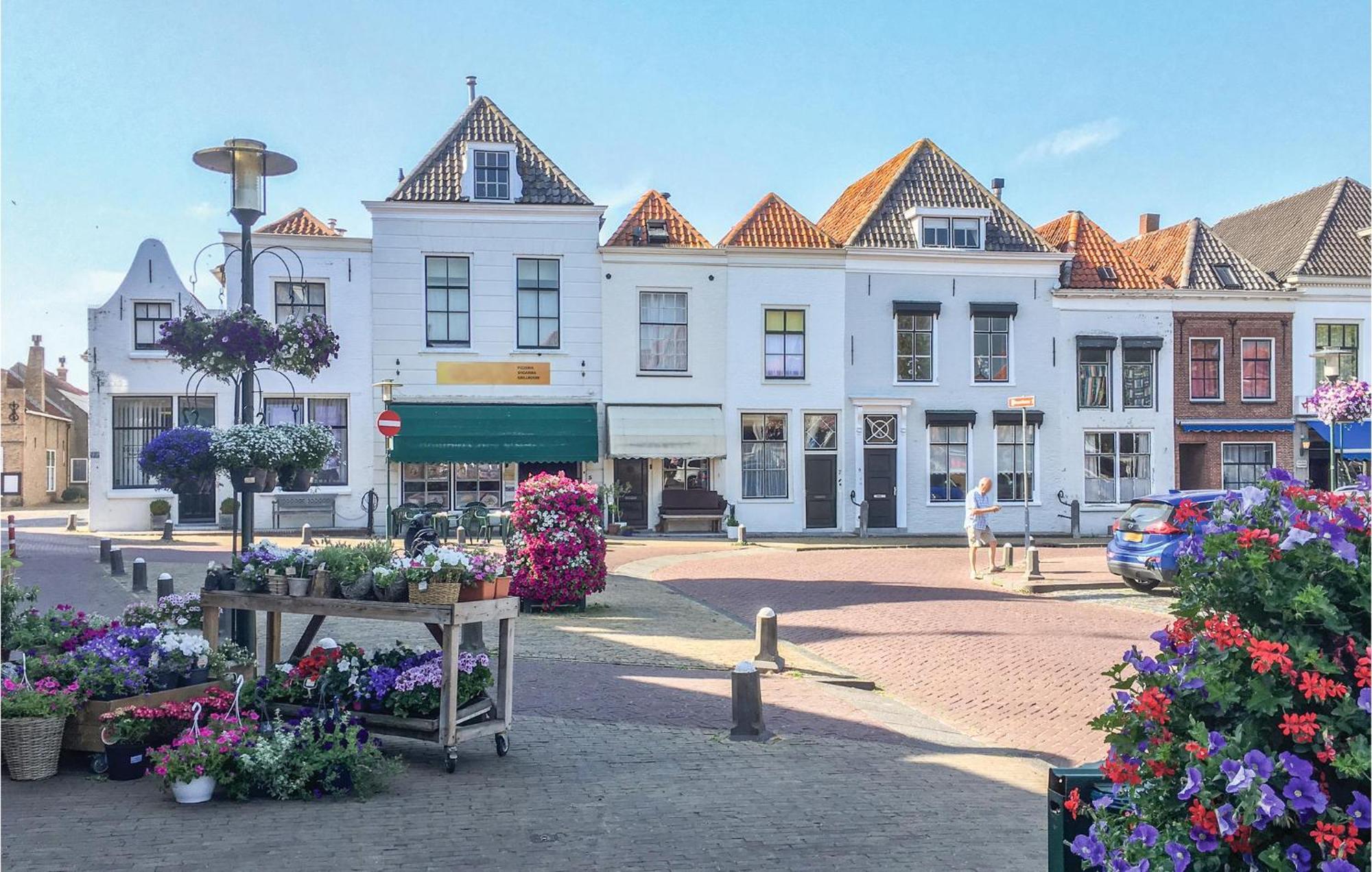 3 Bedroom Lovely Home In Zonnemaire Luaran gambar
