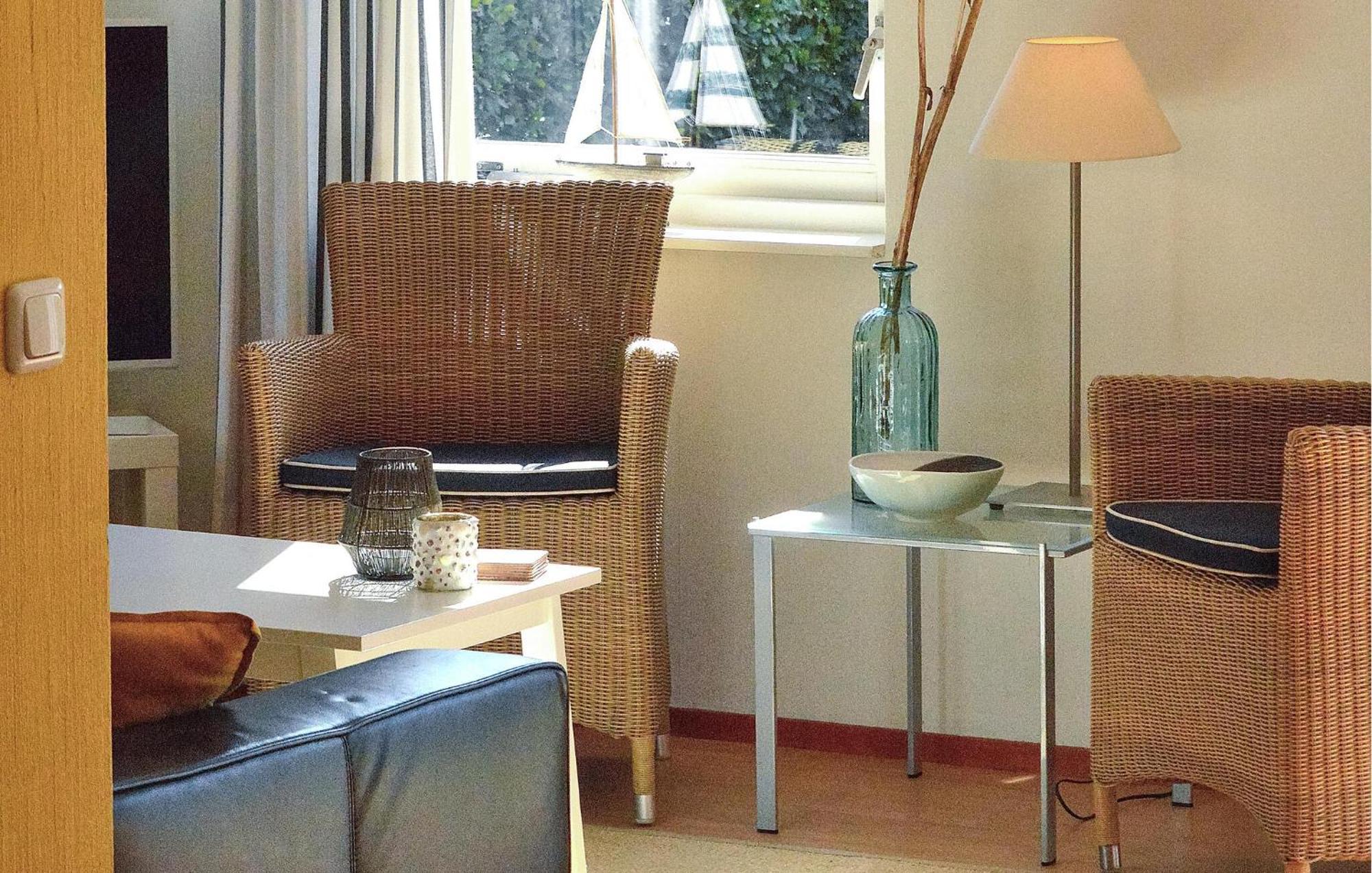 3 Bedroom Lovely Home In Zonnemaire Luaran gambar