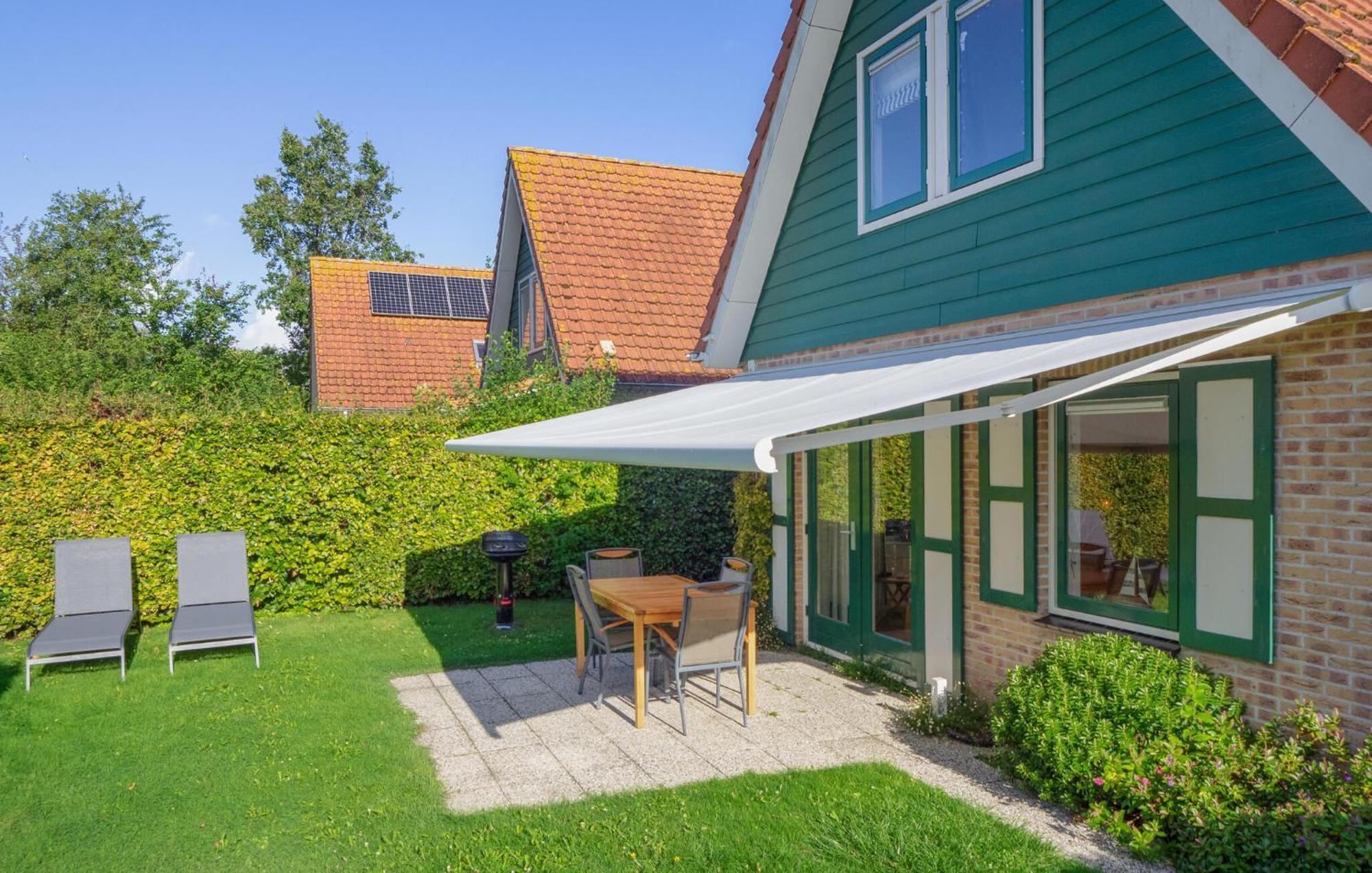 3 Bedroom Lovely Home In Zonnemaire Luaran gambar